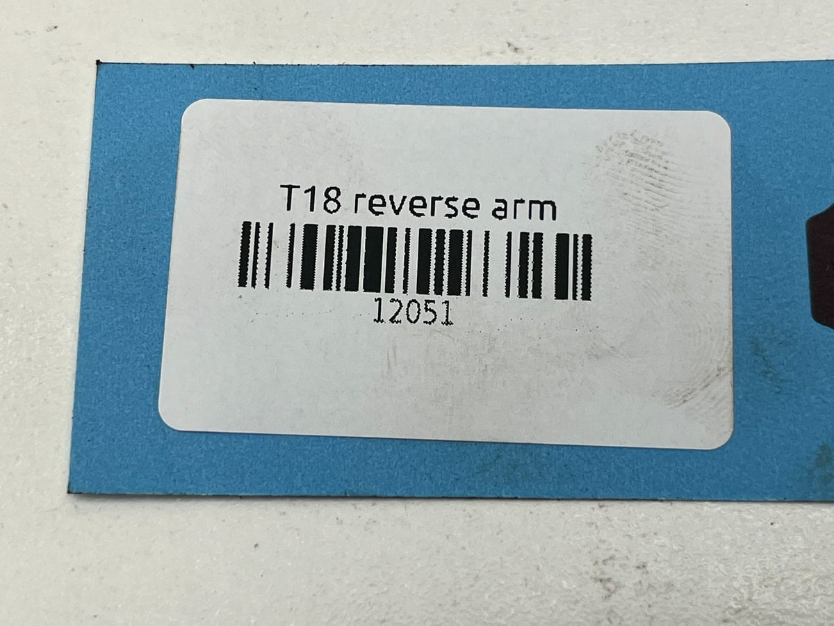 9047918