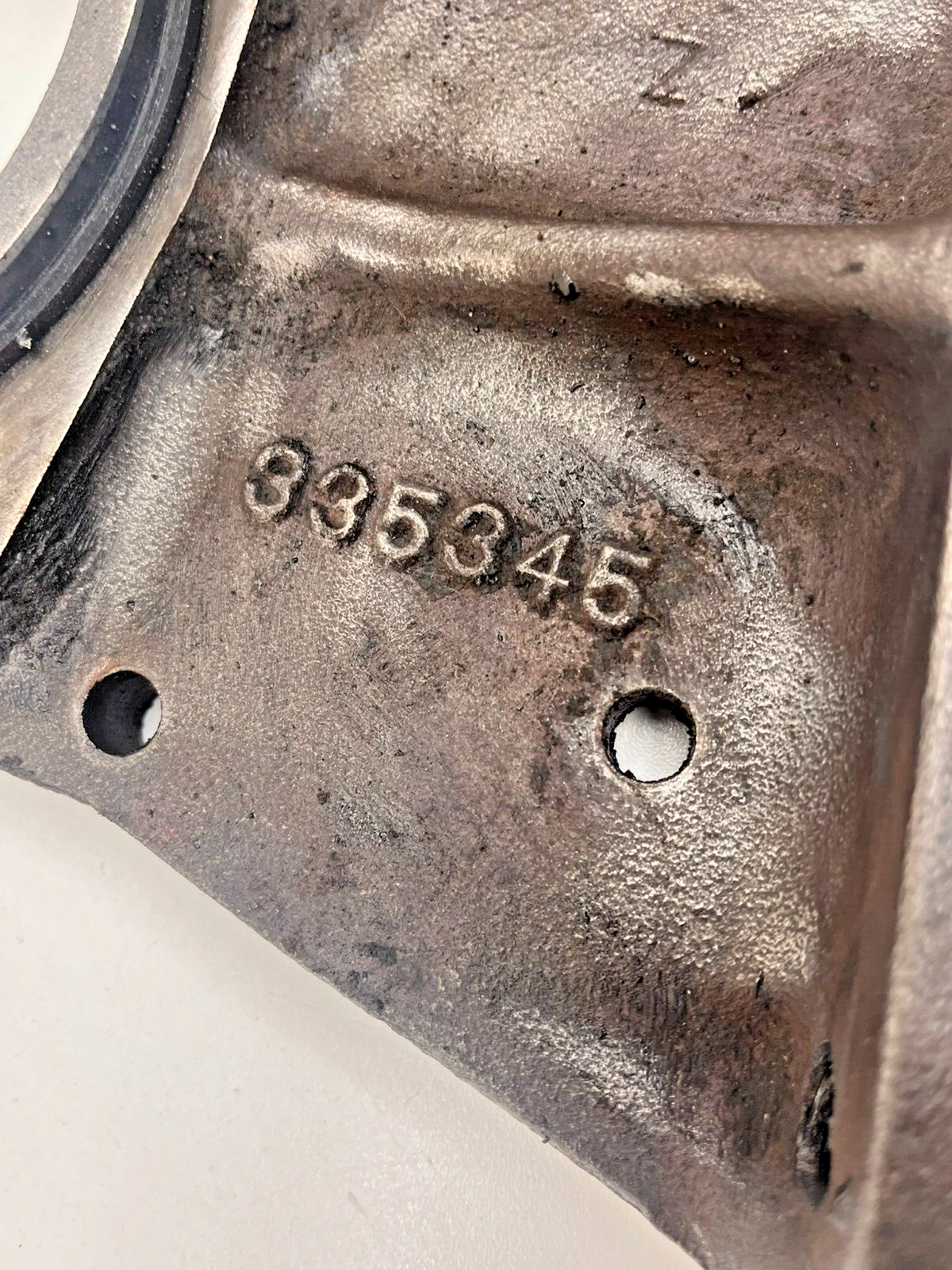 8933289
