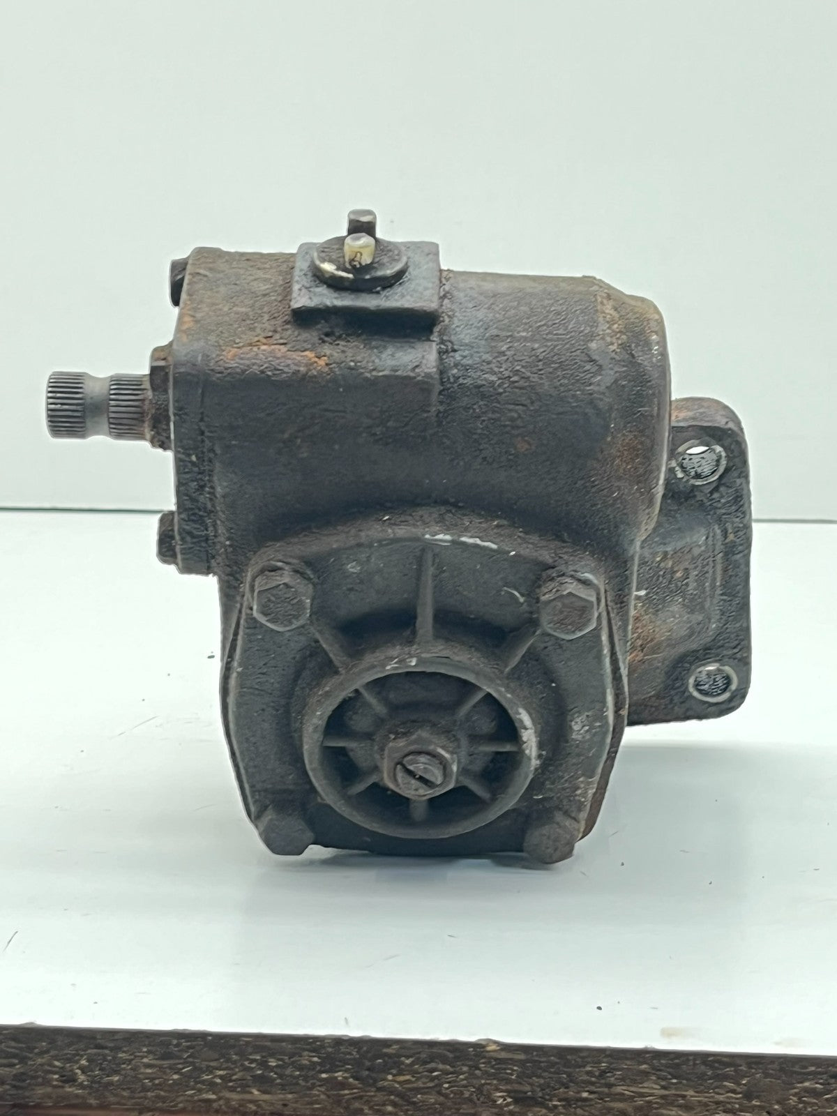 8902947