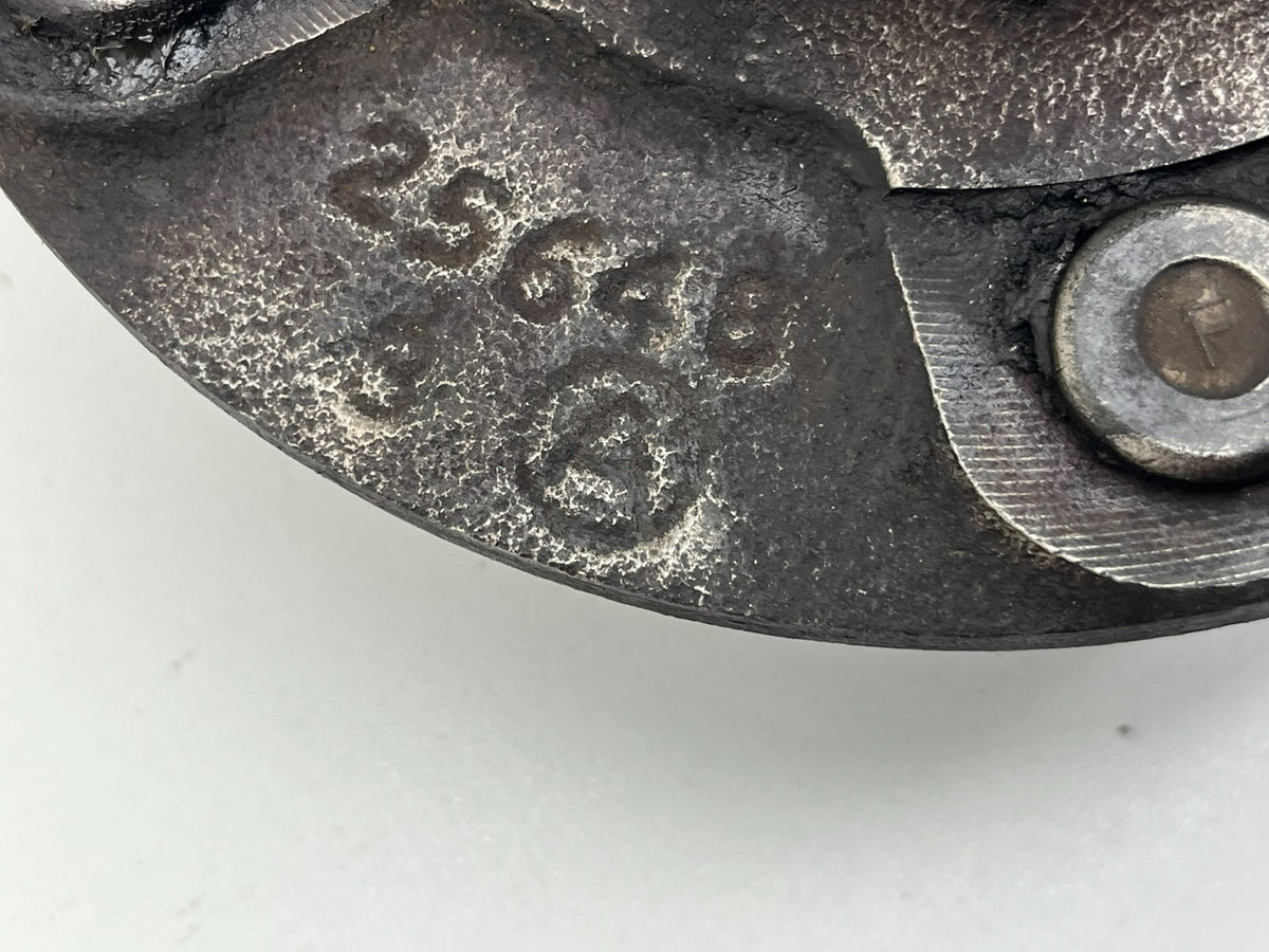 9075502