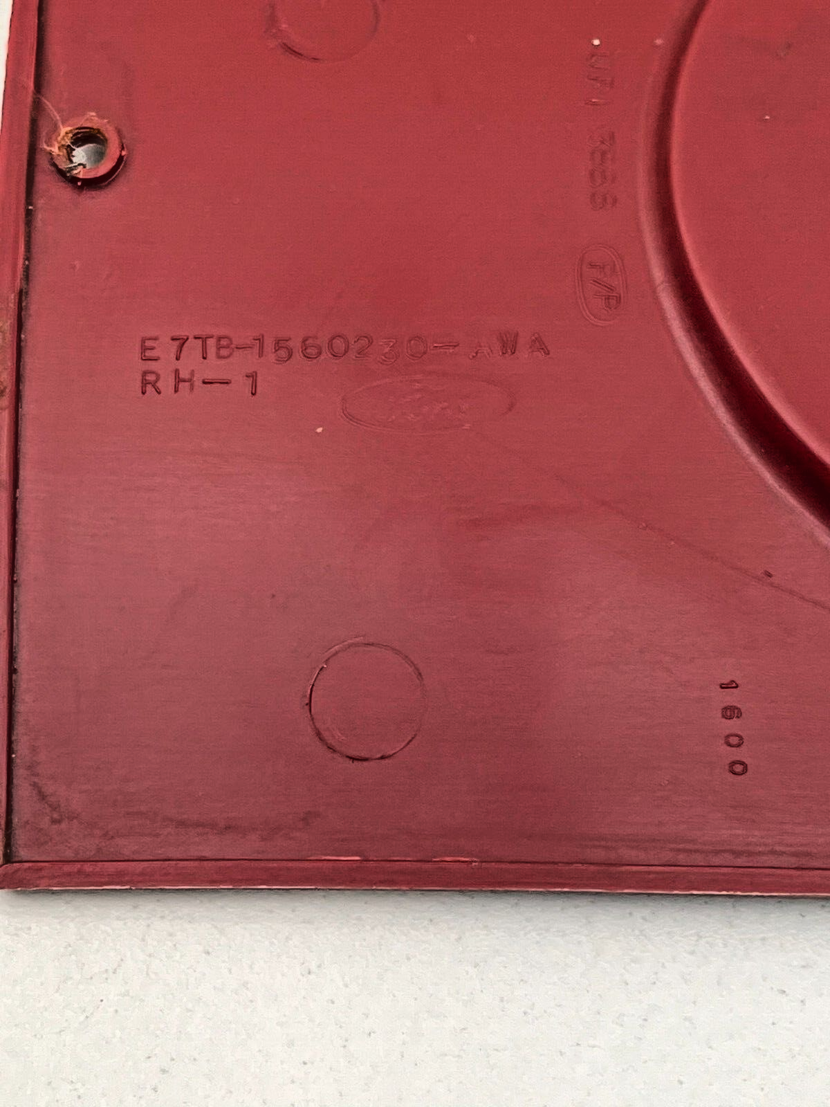 8963595