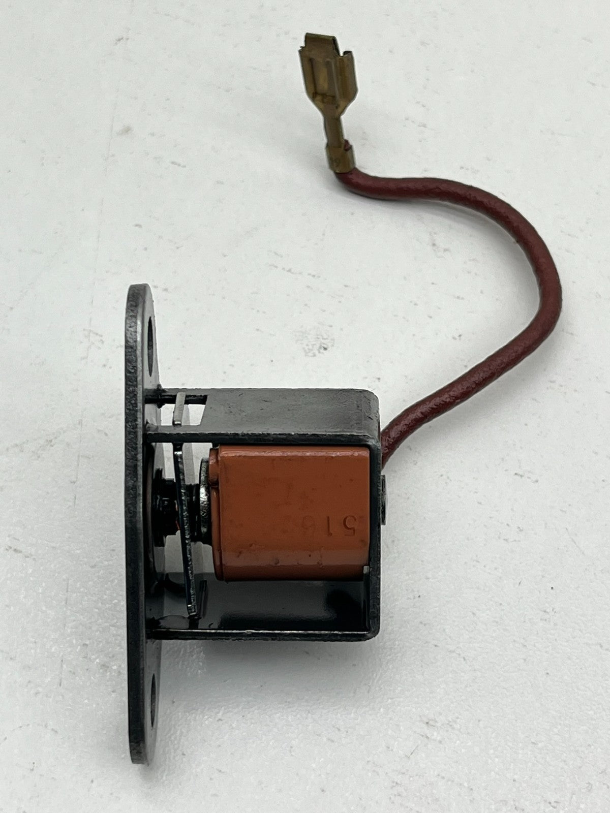 8954649