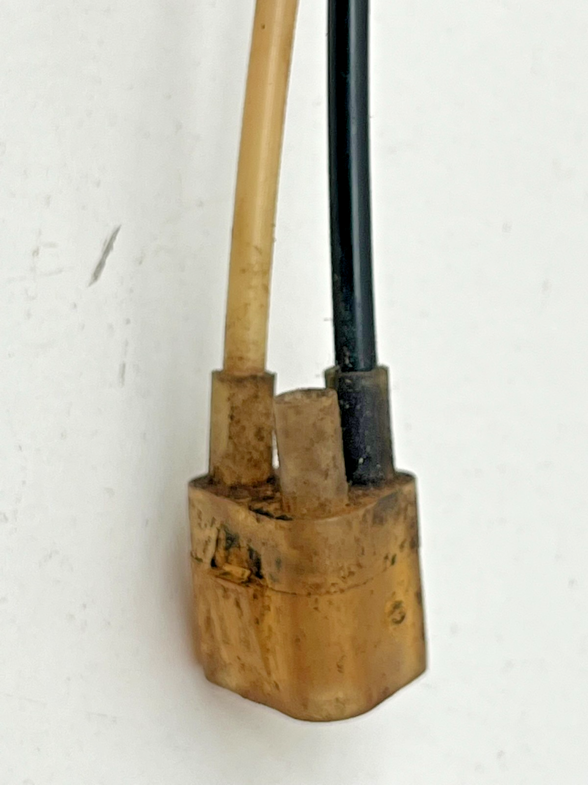 9026021
