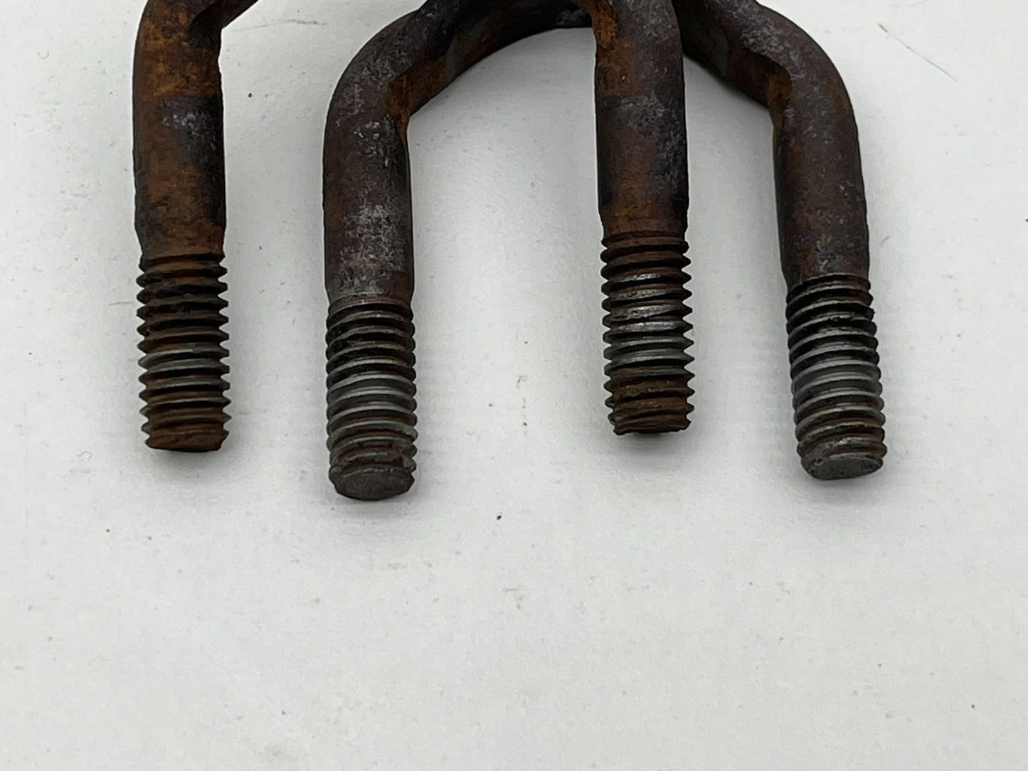 8942593