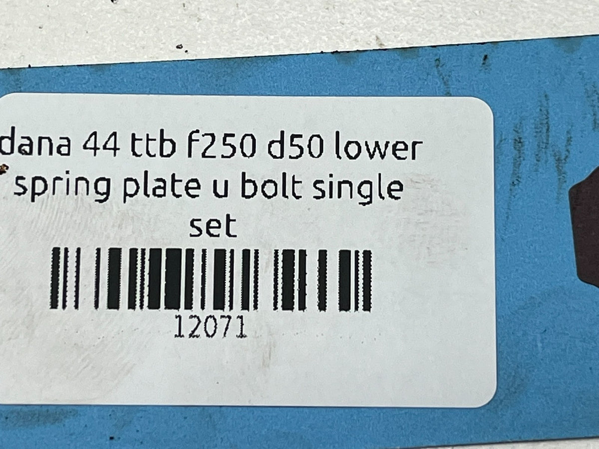 9048256