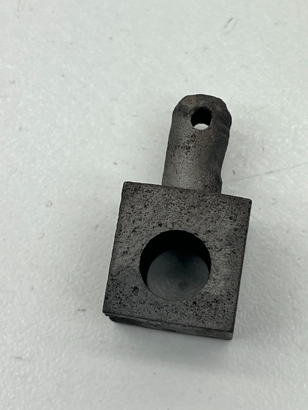 8988485