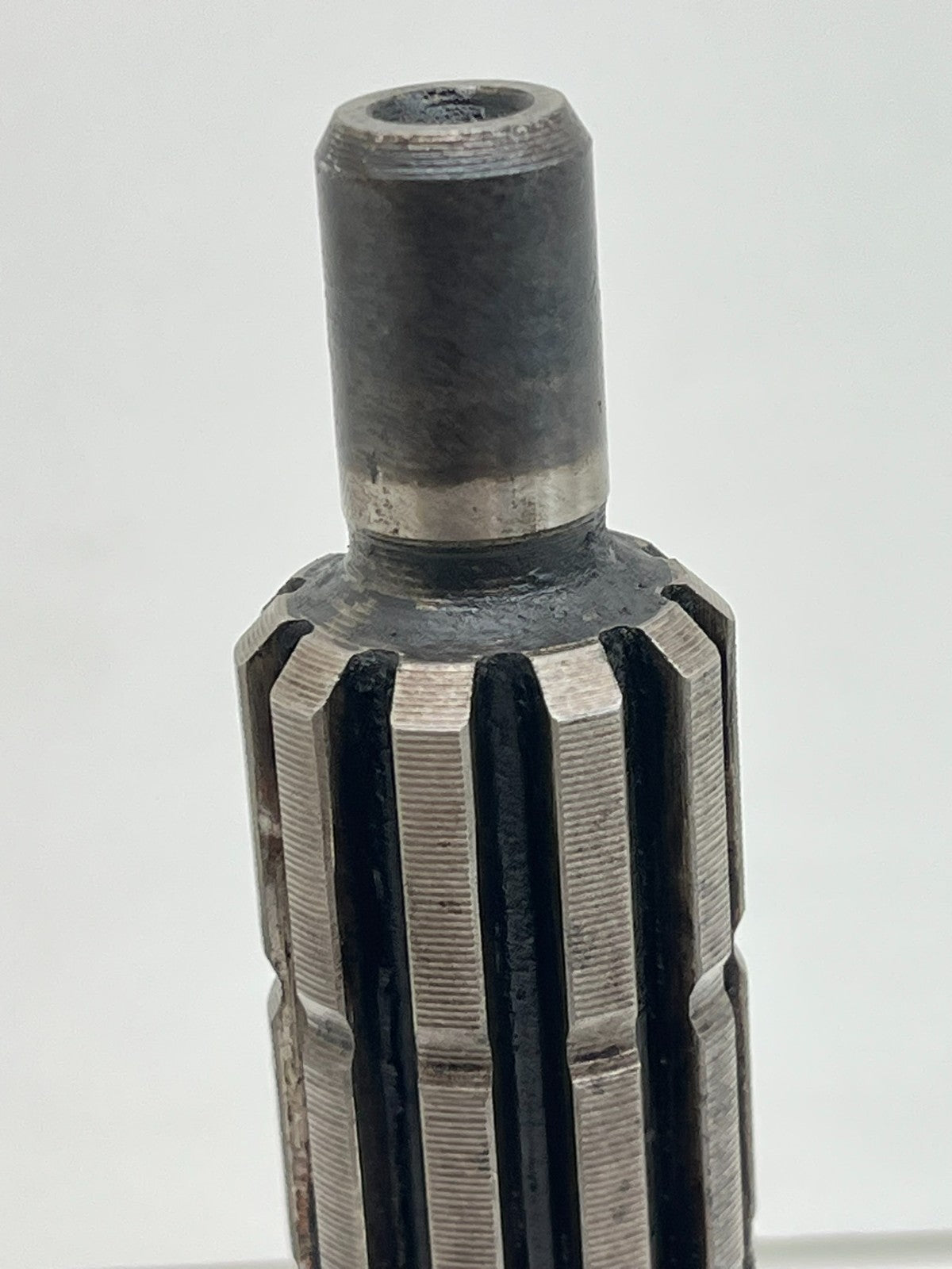 9015486