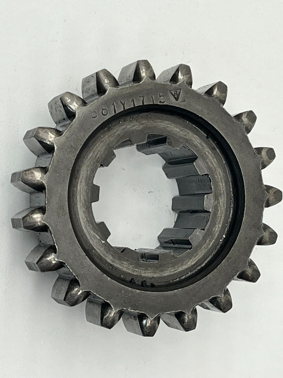 8944864