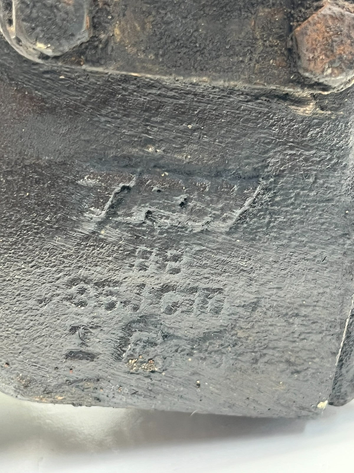 8902947