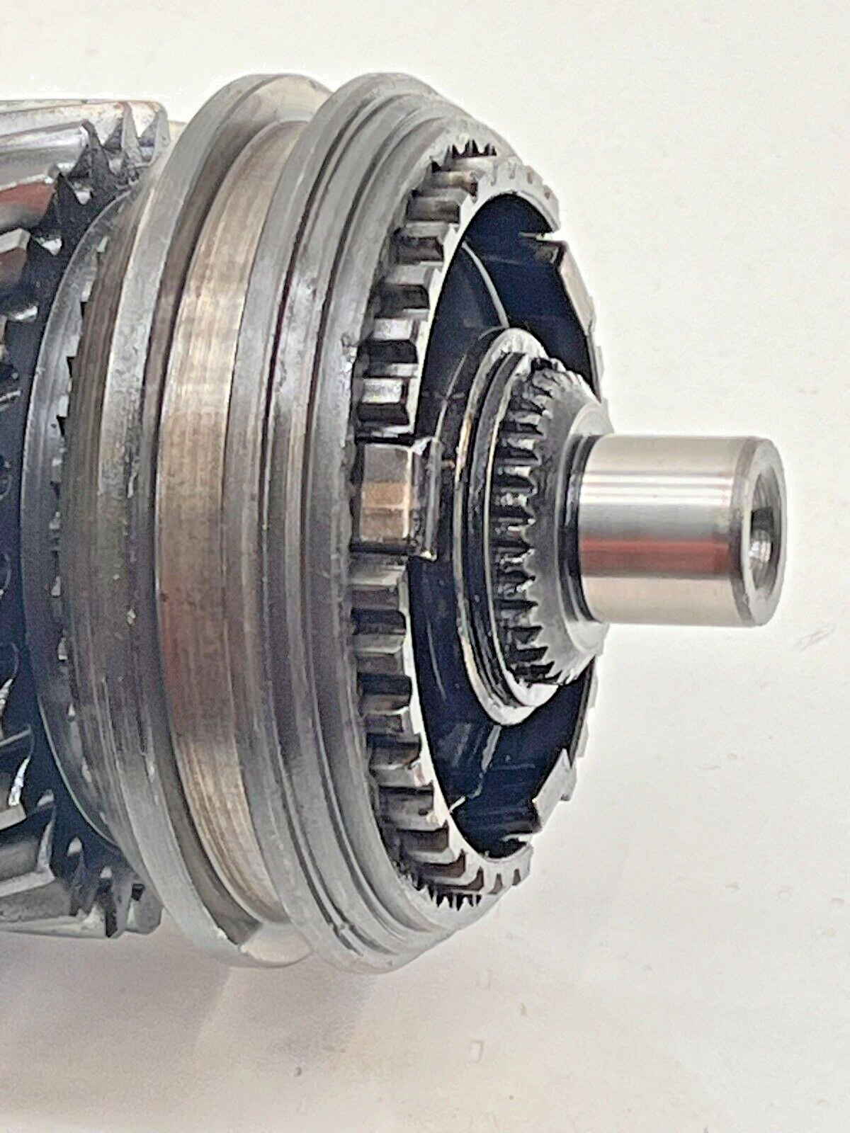 8974533