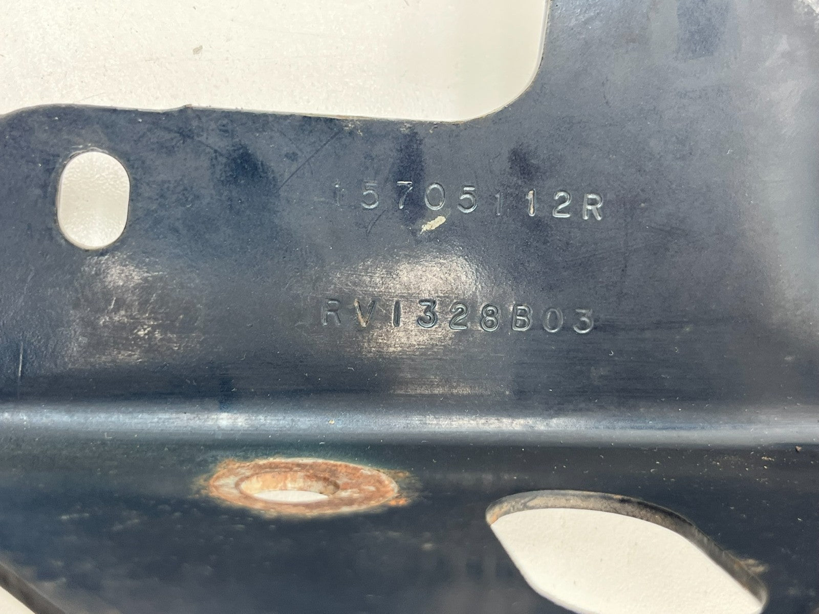 8901307