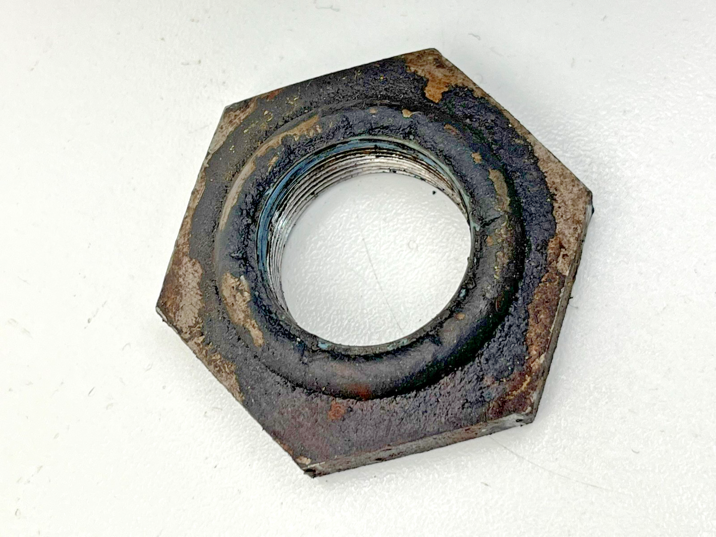 8954680