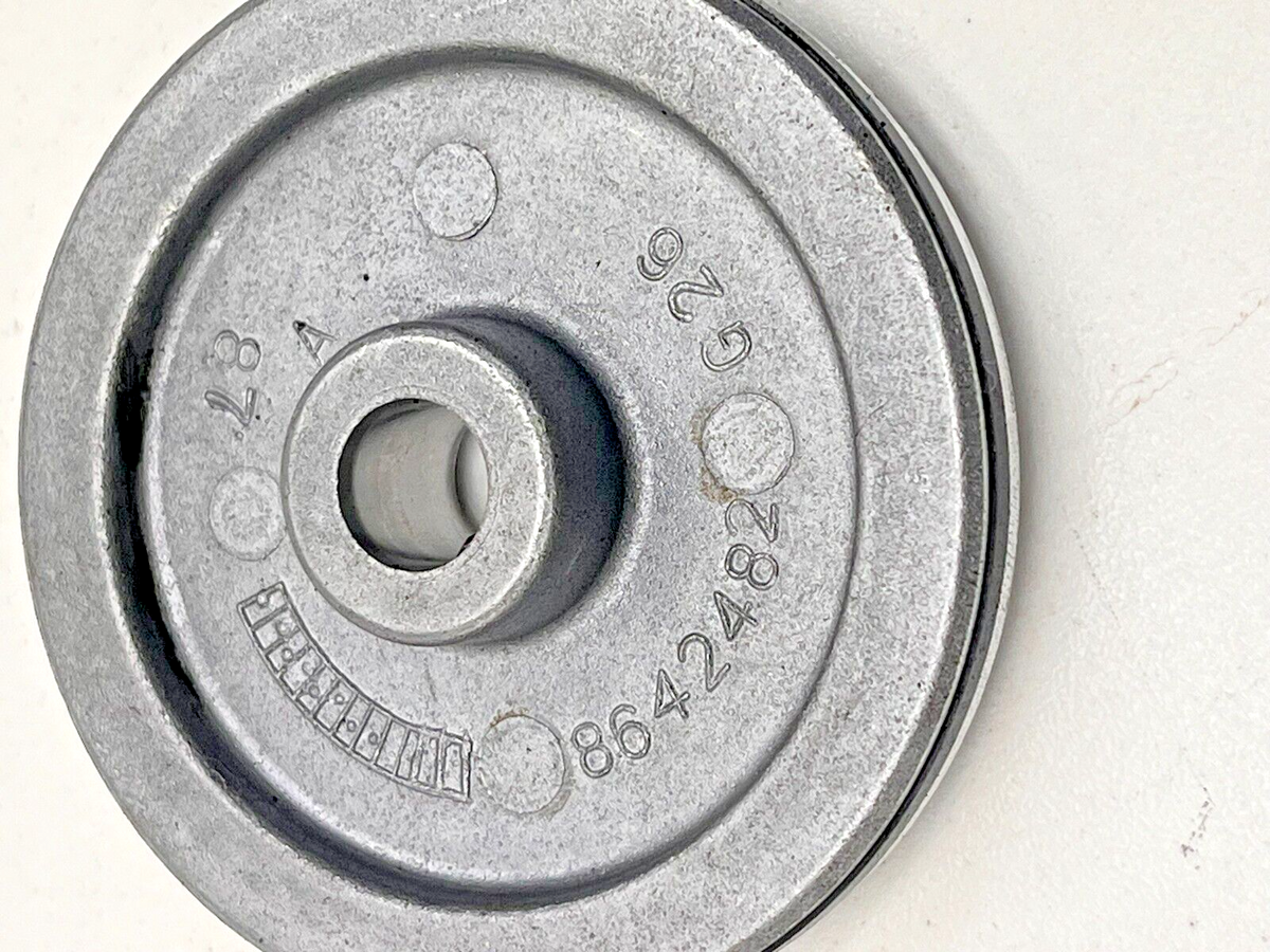 8952313