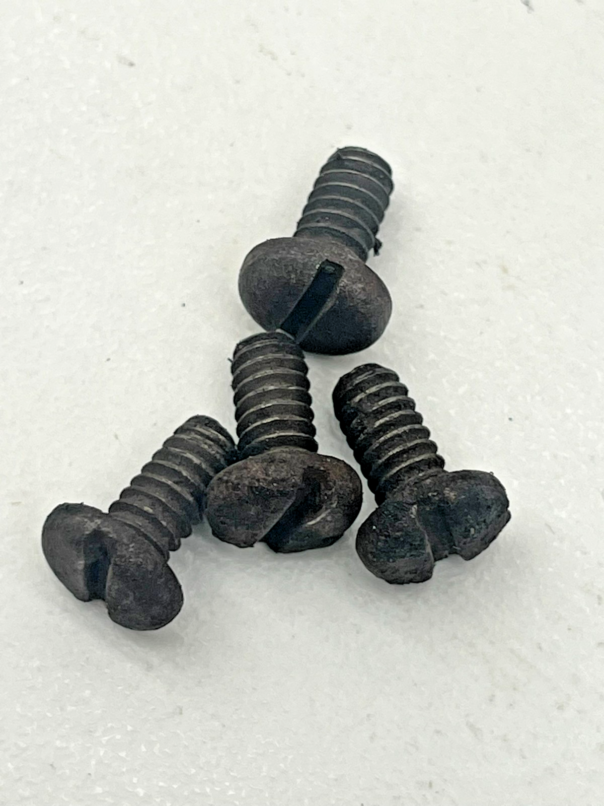 8925599
