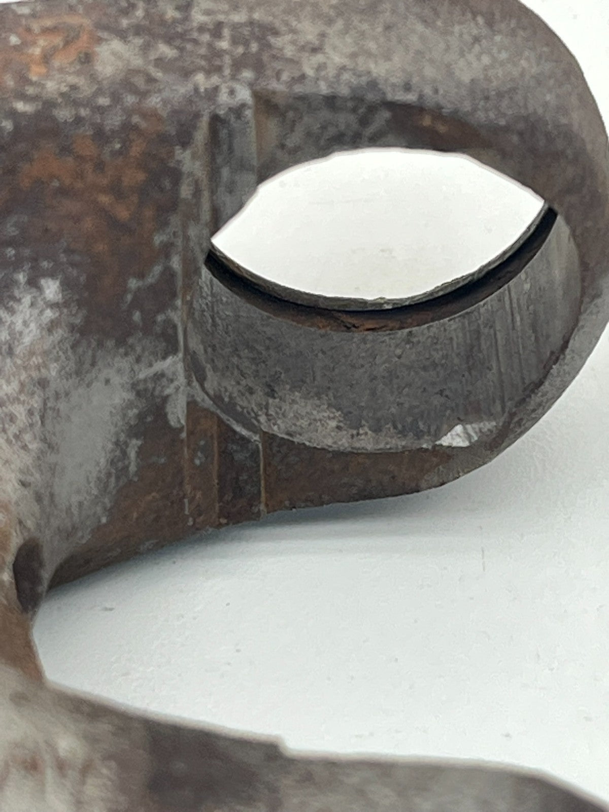 8997273