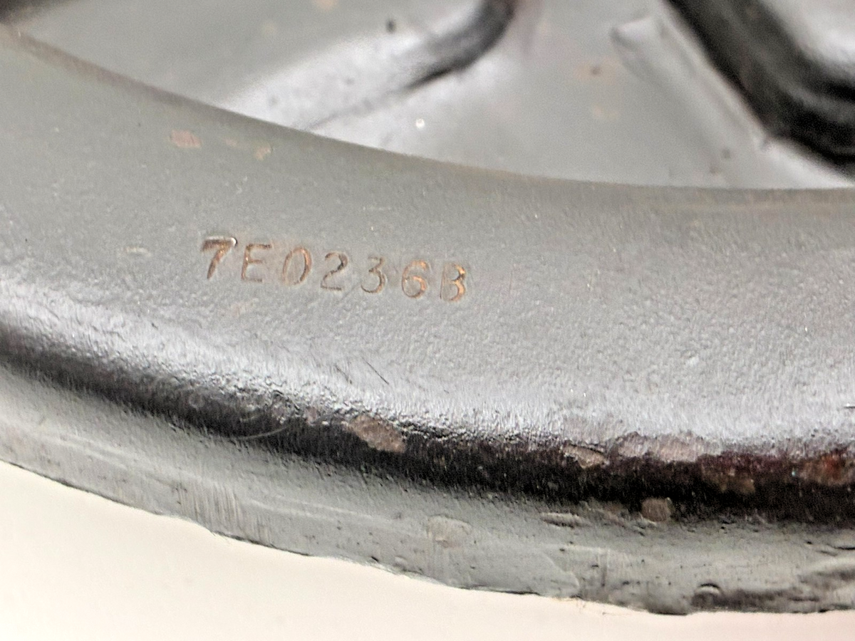 8925553