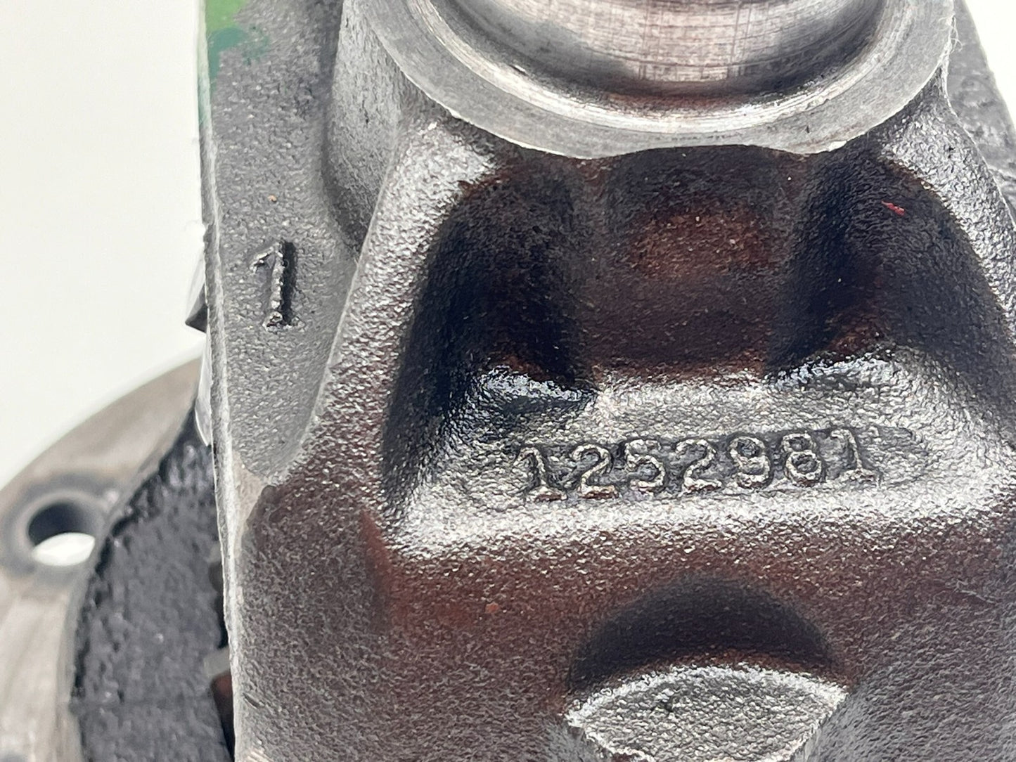 8126586