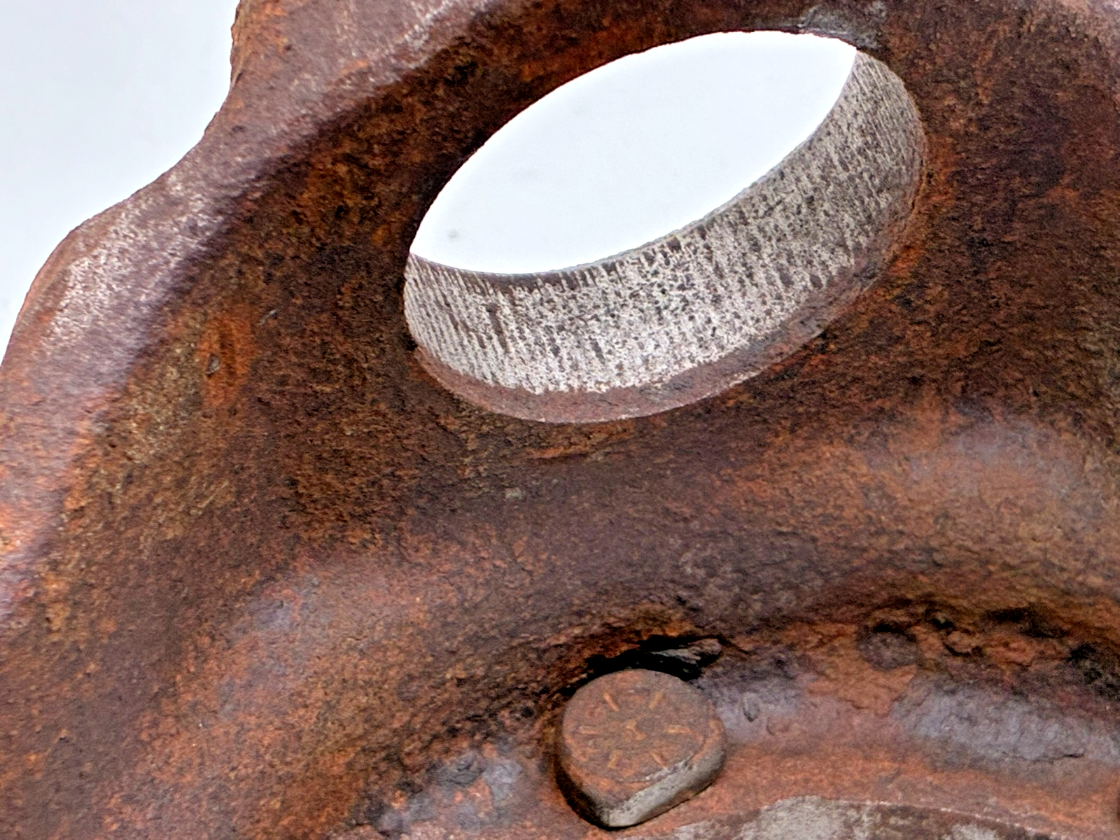 8733807