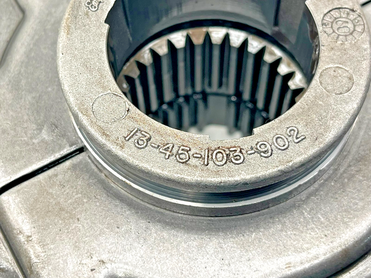 8925605