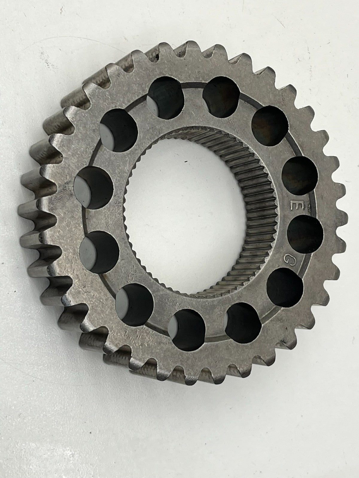8933327