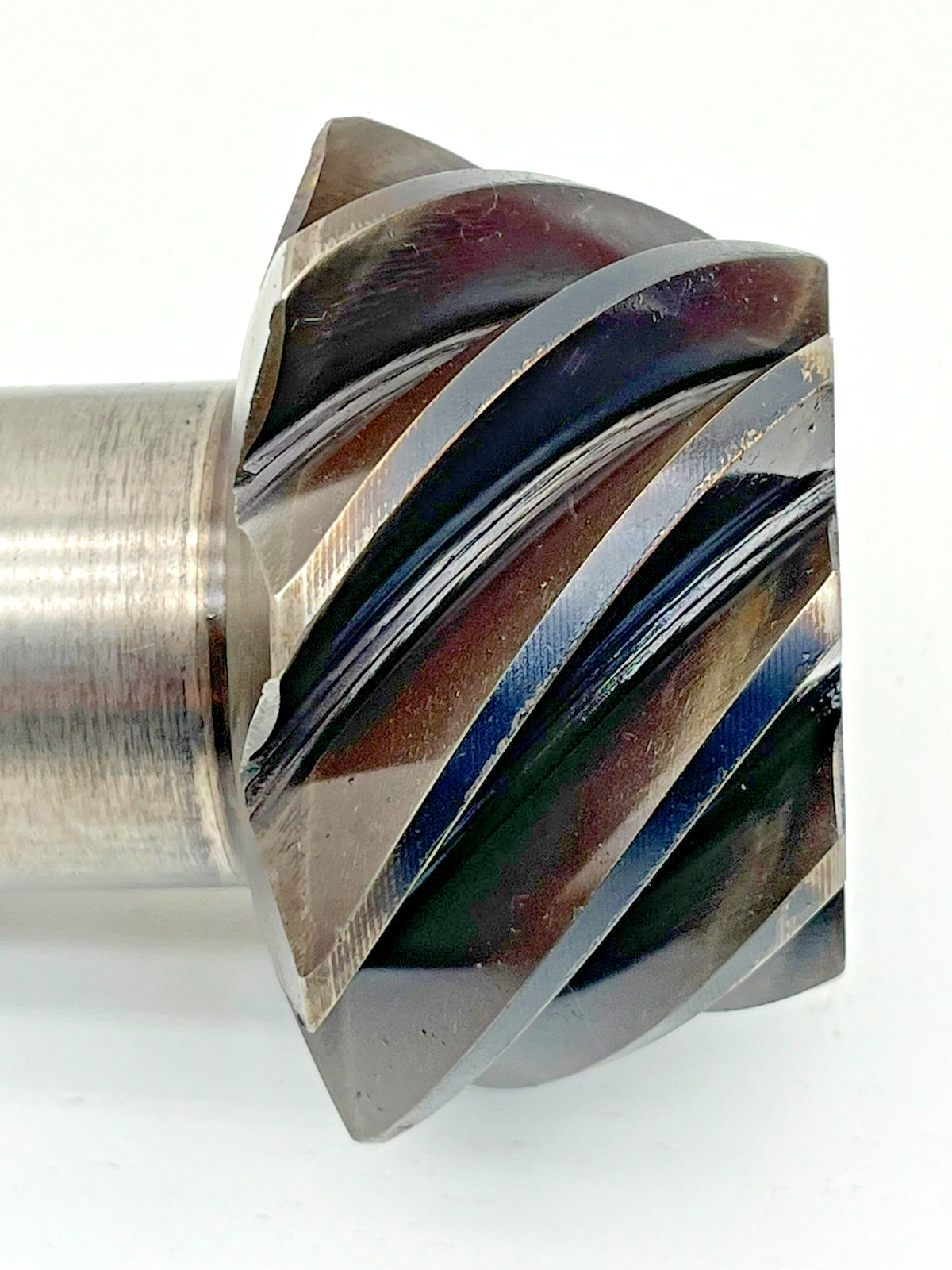 8965358
