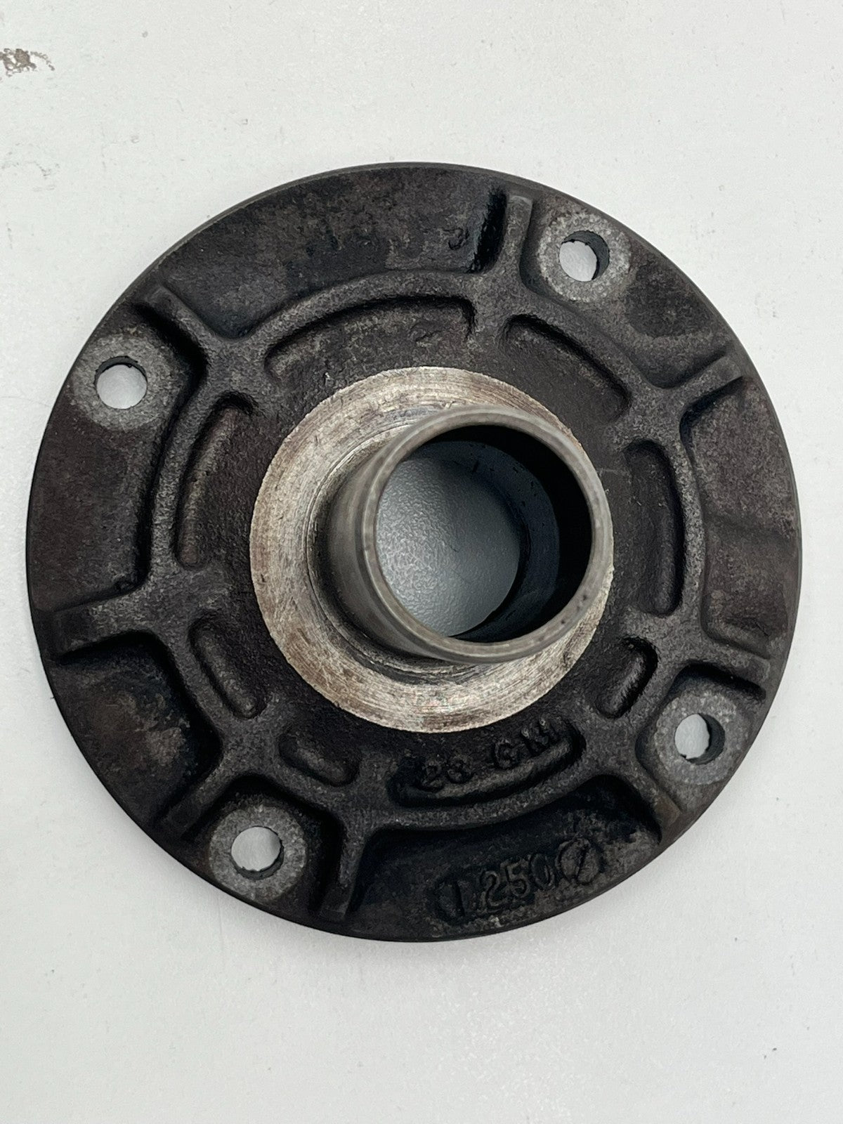 8976713