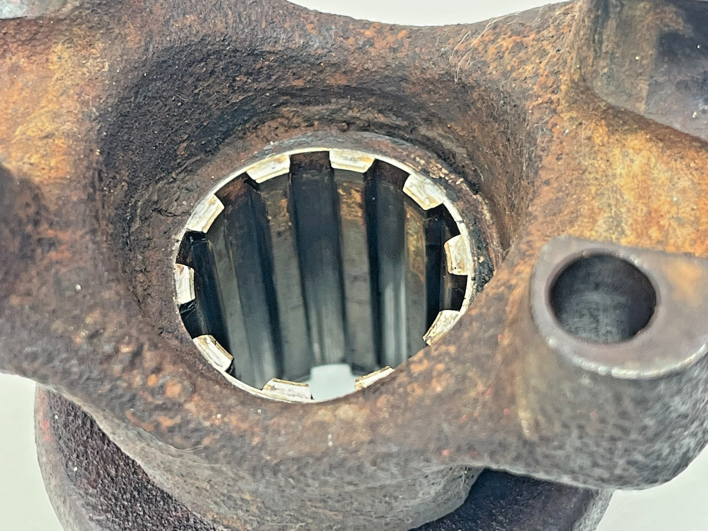 8944092